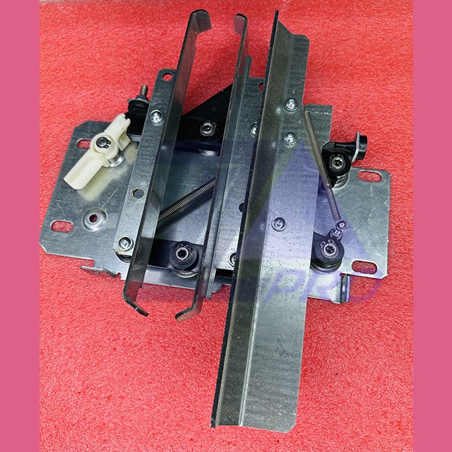 Отводка дверей кабины левая DIM1=243мм PAX FAA24390H11/ZAA24390R11 